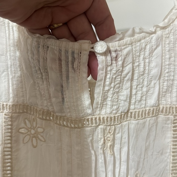 Johnny Was Nia sleeveless eyelet embroidered top - Picture 6 of 8